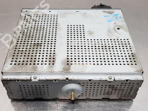 Used Radio MERCEDES-BENZ S-CLASS (W220) S 400 CDI (220.028, 220.128) (250 hp) 11917345