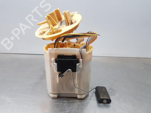 Used Fuel pump MERCEDES-BENZ A-CLASS (W177) A 200 d (177.012) (150 hp) 29909945