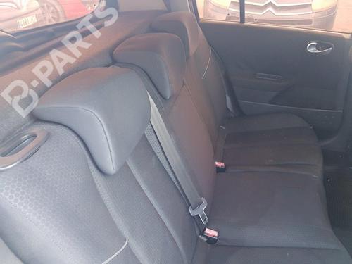 Fuse box RENAULT MEGANE II (BM0/1_, CM0/1_)  | BP8174064E1 