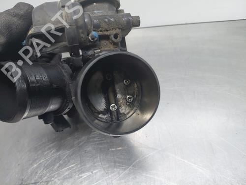 Throttle body PEUGEOT 307 CC (3B) | BP31013139M82