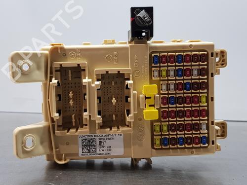Used Fuse box KIA RIO IV (YB, SC, FB) 1.0 T-GDI 100 (101 hp) 30879558