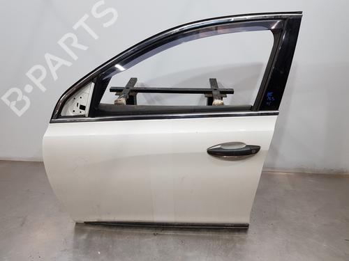 Used Left front door PEUGEOT 308 SW II (LC_, LJ_, LR_, LX_, L4_) [2014-2021]  30122770