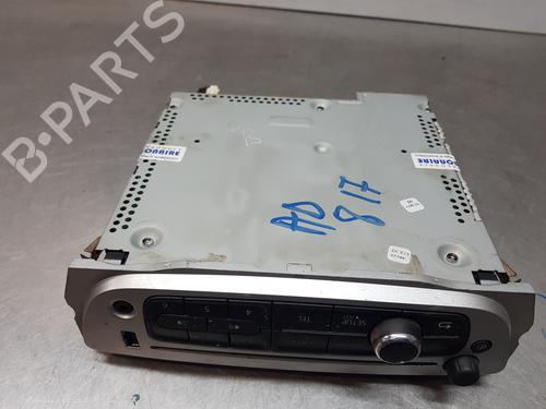 Radio RENAULT MEGANE III Hatchback (BZ0/1_, B3_)  | BP28024007E6 