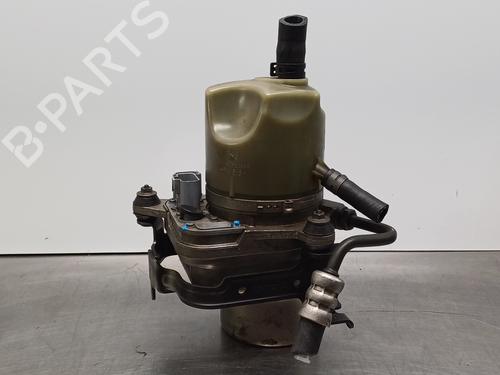 Used Steering pump VOLVO V50 (545) 2.4 (140 hp) 16975709