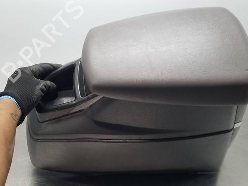 Armrest / Center console SSANGYONG RODIUS II  | BP19777983I20 
