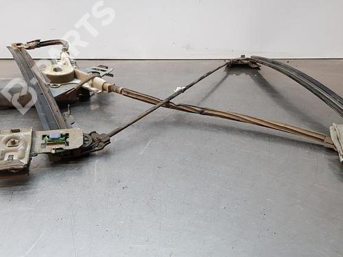 Used Front right window mechanism Front right window mechanism SEAT IBIZA II (6K1) [1993-2002] 10403890 10403890