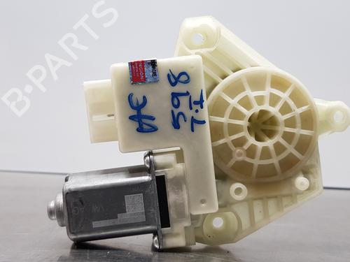 Used Left rear window motor SKODA RAPID (NH3, NK3, NK6) [2012-2022]  30879170