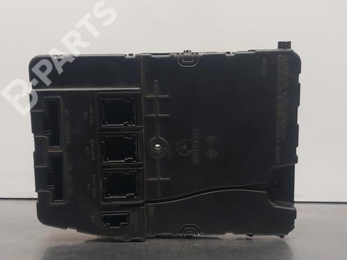 Sikringsdåse RENAULT MEGANE II Saloon (LM0/1_) 1.5 dCi (LM02, LM13, LM2A) (101 hp) 11872603