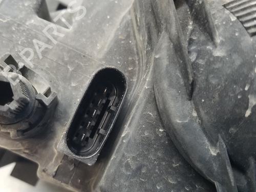 Right headlight MERCEDES-BENZ A-CLASS (W169) A 180 CDI (169.007, 169.307) | BP17703582C29 