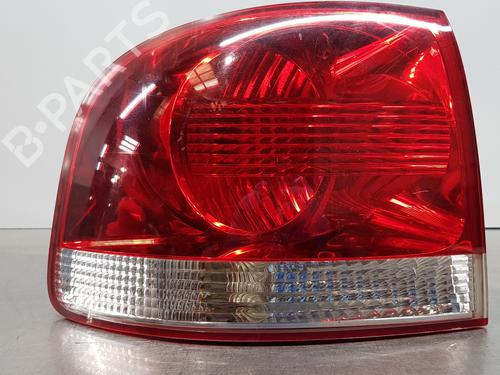 Used Left taillight VW TOUAREG (7LA, 7L6, 7L7) [2002-2013]  30878694