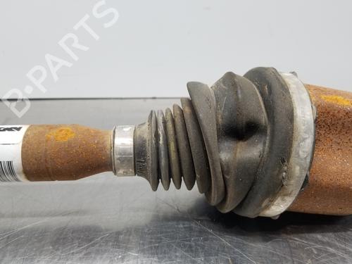 Antriebswelle links vorne RENAULT MEGANE IV Hatchback (B9A/M/N_) 1.3 TCe 140 (B9NB) | BP23421657M38 