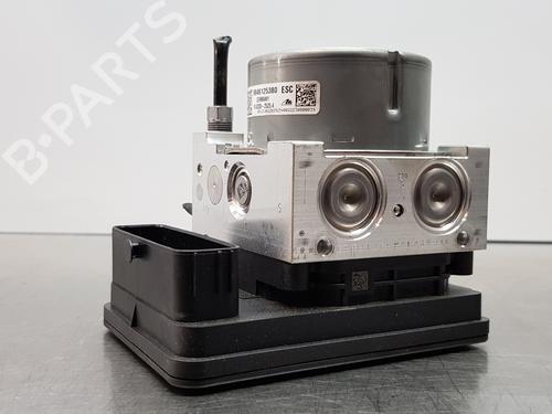 Used ABS pump PEUGEOT 2008 II (UD_, US_, UY_, UJ_, UR_, UC_) [2019-2025]  18262038