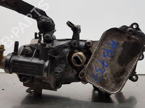 Used Support PEUGEOT 308 SW II (LC_, LJ_, LR_, LX_, L4_) 1.6 BlueHDi 120 (120 hp) 14256982