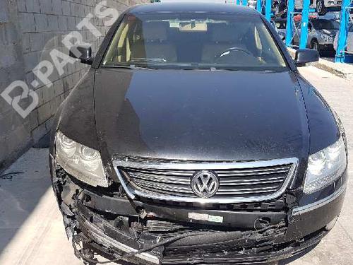 Lyskaster venstre VW PHAETON (3D1, 3D2, 3D3, 3D4, 3D6, 3D7, 3D8, 3D9)  | BP7588571C28 