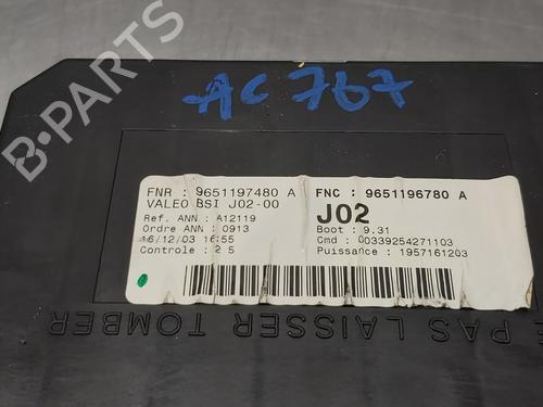 Fuse box PEUGEOT 307 CC (3B) 2.0 16V | BP16435107E1 