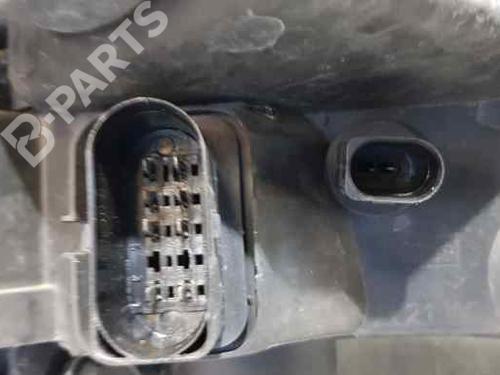 Lyskaster venstre VW PHAETON (3D1, 3D2, 3D3, 3D4, 3D6, 3D7, 3D8, 3D9)  | BP7588571C28 