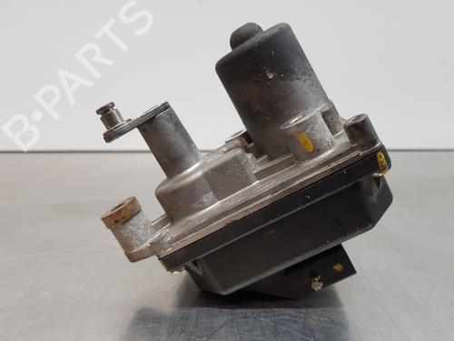 Used Electronic module HYUNDAI ix35 (LM, EL, ELH) 1.7 CRDi (116 hp) 26929815
