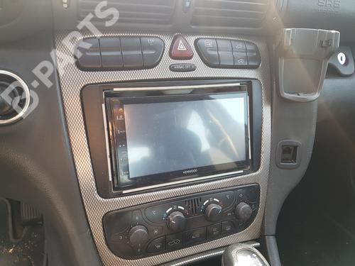 Fuse box MERCEDES-BENZ C-CLASS Coupe (CL203) C 220 CDI (203.706) | BP11277343E1 