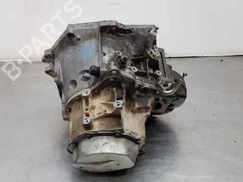 Used Gearbox PEUGEOT EXPERT Van (VF3A_, VF3U_, VF3X_) [2007-2025]  28304060