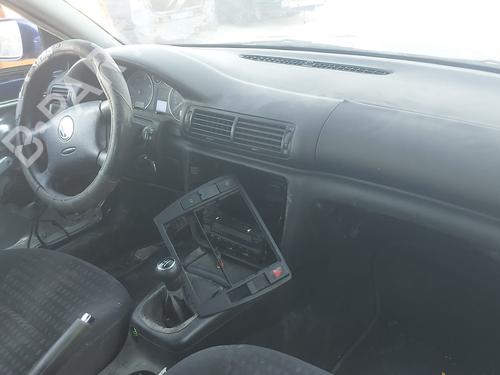 Venstre Styrespindel Lejehus VW PASSAT B5.5 (3B3)  | BP16473793M25 