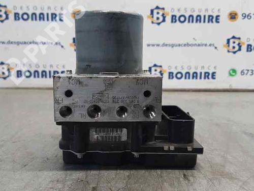 Used ABS pump JAGUAR XF I (X250) 2.2 D (200 hp) 7586028