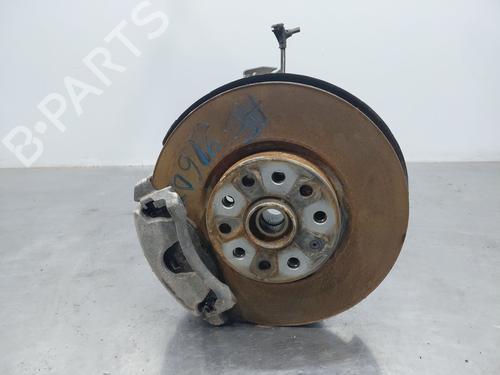 Venstre Styrespindel lagerhus AUDI Q3 (F3B) 35 TDI (150 hp) 31664685