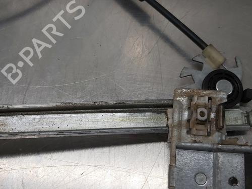 Front right window mechanism LAND ROVER FREELANDER I (L314) 2.0 DI 4x4 | BP30879013C23