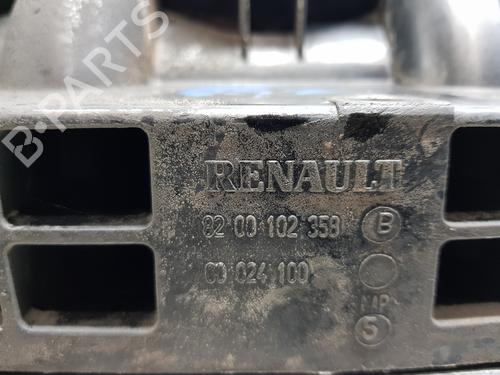 Intake manifold RENAULT MASTER II Van (FD) | BP30881204M70