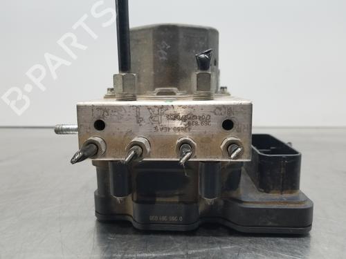 Used ABS pump NISSAN QASHQAI II SUV (J11, J11_) [2013-2025]  22687525