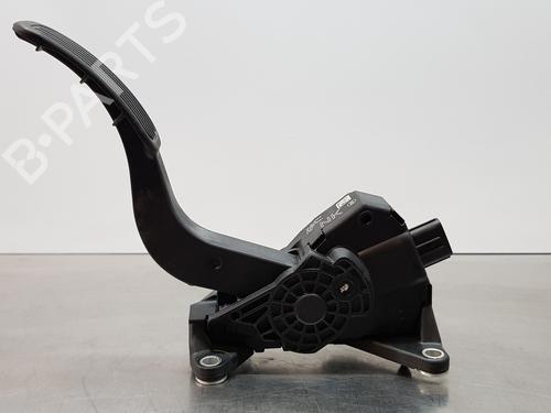 Używane Pedał TOYOTA COROLLA Hatchback (_E21_, _EA1_, _EH1_) 1.8 Hybrid (ZWE211) (98 hp) 30879401