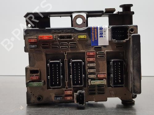 Used Fuse box PEUGEOT 307 (3A/C) [2000-2012]  30879135