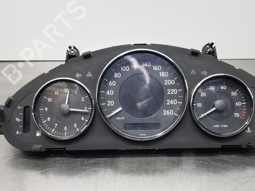 Used Instrument cluster MERCEDES-BENZ CLS (C219) CLS 350 (219.356) (272 hp) 17974015