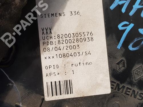 Fuse box RENAULT MEGANE II (BM0/1_, CM0/1_)  | BP8174064E1 