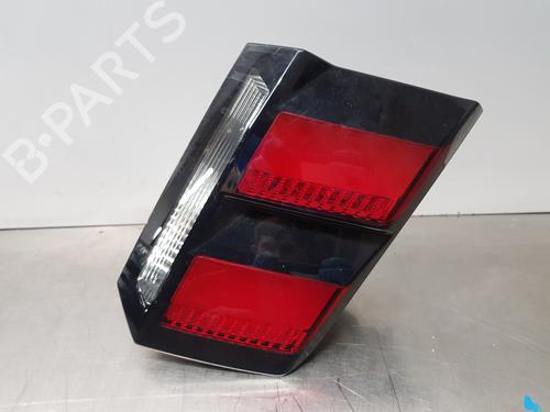 Used Left tailgate light PEUGEOT 3008 II SUV (MC_, MR_, MJ_, M4_) [2016-2025]  30880644