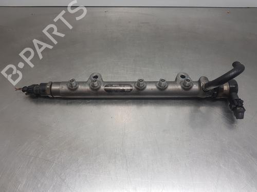 Einspritzleiste für TOYOTA AURIS (_E15_) [2006-2013]  30881193