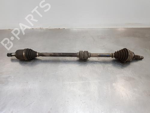 Used Right front driveshaft KIA CEED Sportswagon (CD) [2018-2025]  28377114