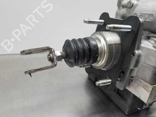 Servo brake TOYOTA COROLLA Estate (_E21_) 1.8 Hybrid (ZWE211W) | BP22778901M42 