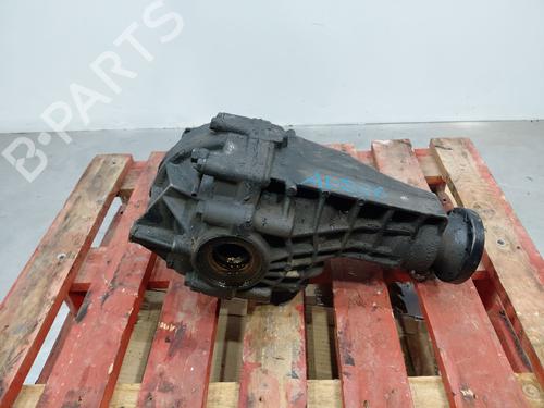Used Front differential MERCEDES-BENZ M-CLASS (W163) ML 400 CDI (163.128) (250 hp) 31328444