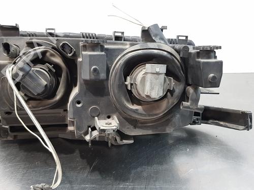 Right headlight BMW 3 (E46) 320 d | BP16052657C29 