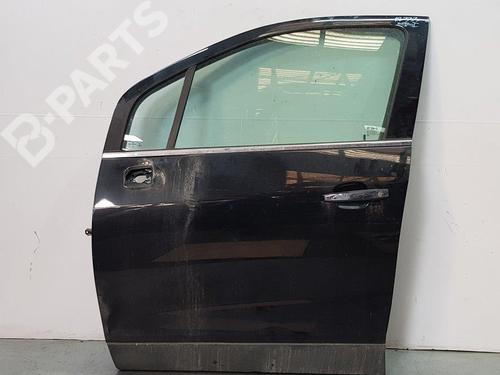Used Left front door Left front door CHEVROLET TRAX [2012-2026] 10723758 10723758