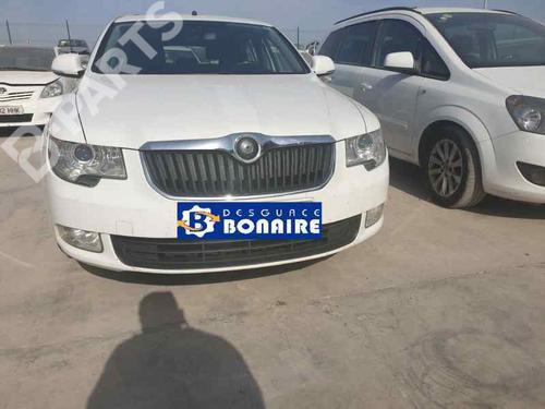 Used Parts SKODA SUPERB II (3T4)  2.0 TDI 16V  889817