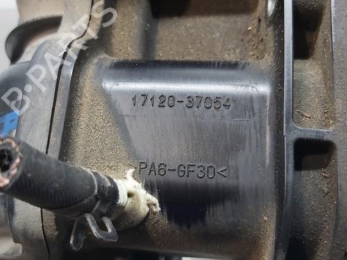 Intake manifold TOYOTA AURIS Estate (_E18_) 1.8 Hybrid (ZWE186_, ZWE186R, ZWE186H) | BP16169064M70 