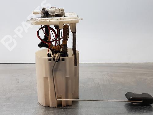 Used Fuel pump RENAULT GRAND SCÉNIC III (JZ0/1_) [2009-2016]  8238899