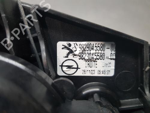 Alzavetro posteriore destra PEUGEOT 208 II (UB_, UP_, UW_, UJ_) | BP30880582C25