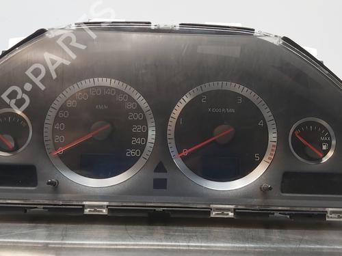 Instrument cluster VOLVO XC70 I Cross Country (295) D5 AWD (185 hp) 17438417