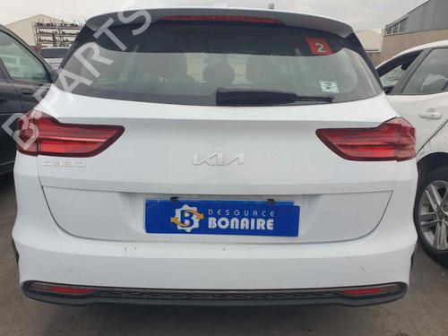 Ryggespeil venstre KIA CEED Sportswagon (CD) | BP30600820C26