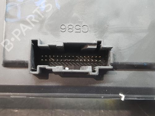 Fuse box LAND ROVER DISCOVERY SPORT (L550)  | BP17650661E1 