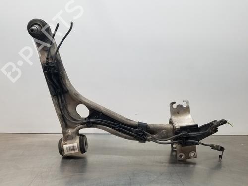 Used Right front suspension arm MERCEDES-BENZ GLA-CLASS (X156) GLA 200 CDI / d (156.908) (136 hp) 29249657