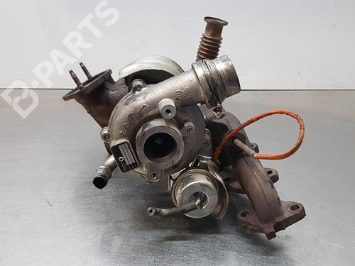turbo-dacia-sandero-ii-144116446r-2012-10775611 main image