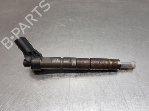 Used Injector MERCEDES-BENZ SPRINTER 3,5-t Van (B907, B910) 311 CDI (910.631, 910.633) (114 hp) 28304182